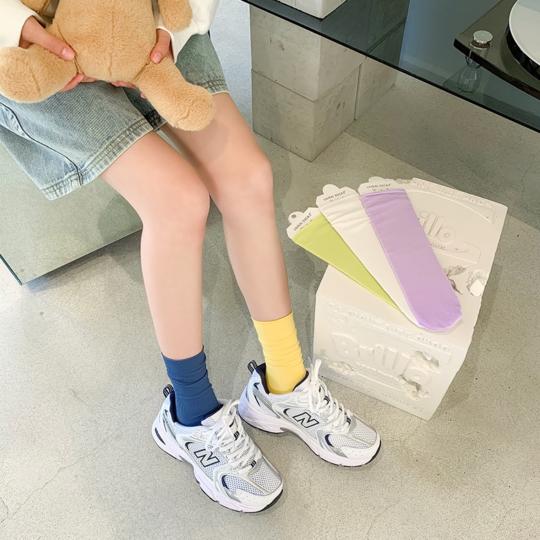 Tất, Vớ Cotton Mỏng Nhẹ Thoáng Khí Cao Cổ Gân Sọc Nhiều Màu