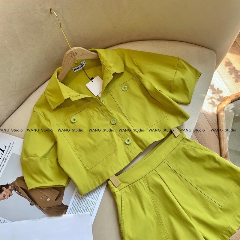 Set áo sơ mi tay ngắn croptop kèm quần short