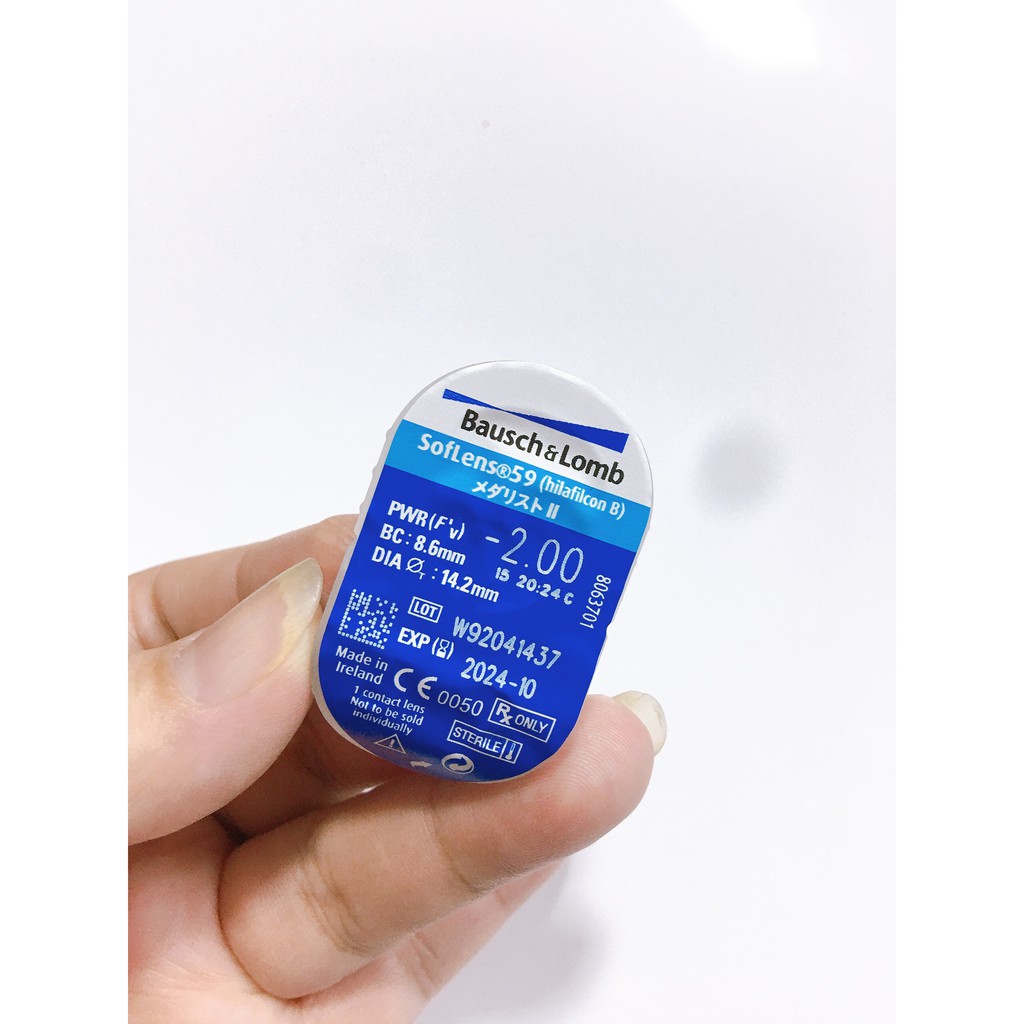 Kính áp tròng 1 tháng Bausch&amp;Lomb Soflens 1 cặp- Lens dùng 1 tháng không màu Mỹ từ -1 độ -9 độ- tặng khay