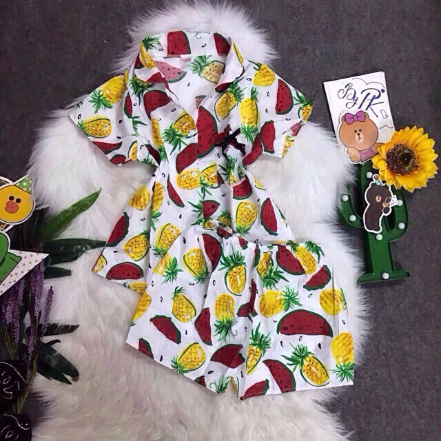 Bộ pijama mặc nhà