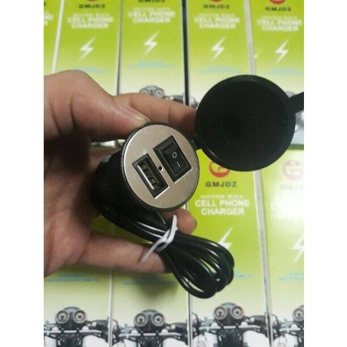 Sạc điện thoại gắn xe máy,o tô có nắp đậy chống nước