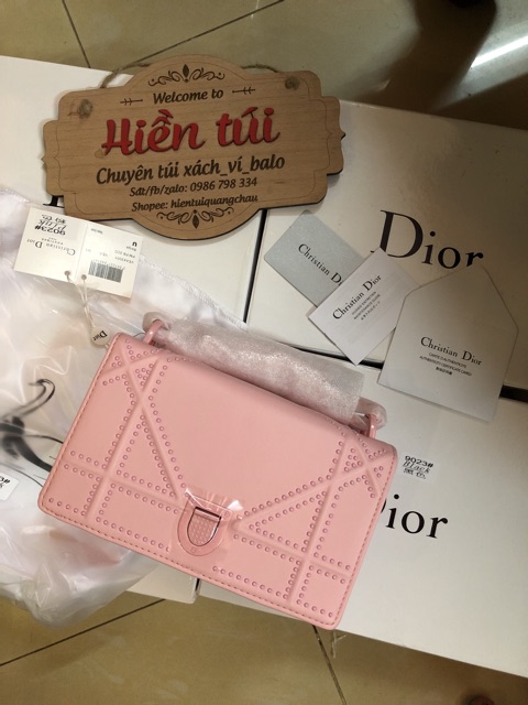 Túi viền đinh mẫu mới