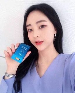 Kem Chống Nắng AHC Dạng Thỏi