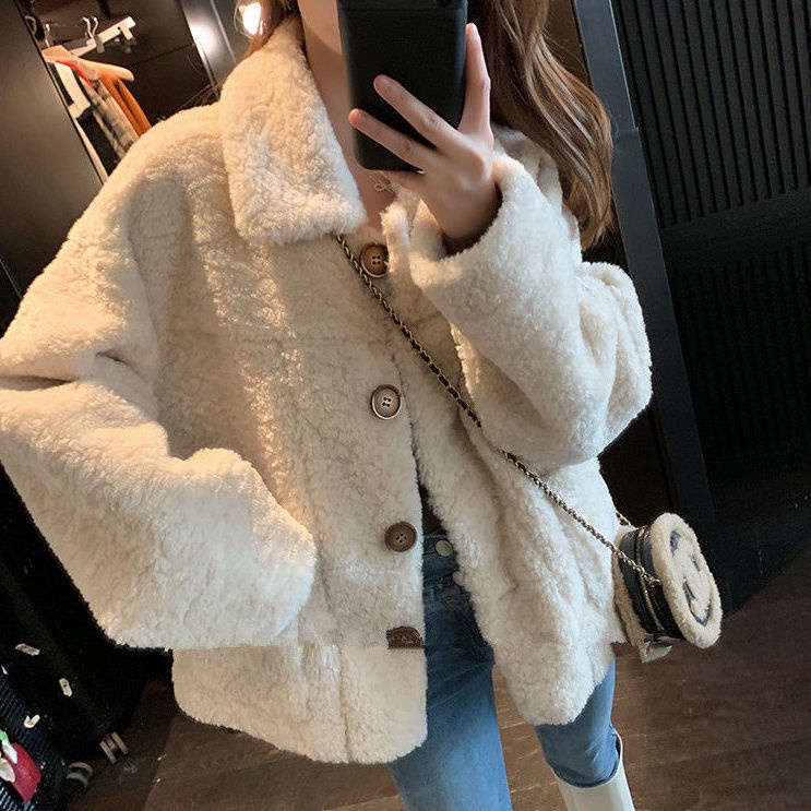 Áo khoác lông cừu dày dặn thời trang thu đông cho nữ | BigBuy360 - bigbuy360.vn