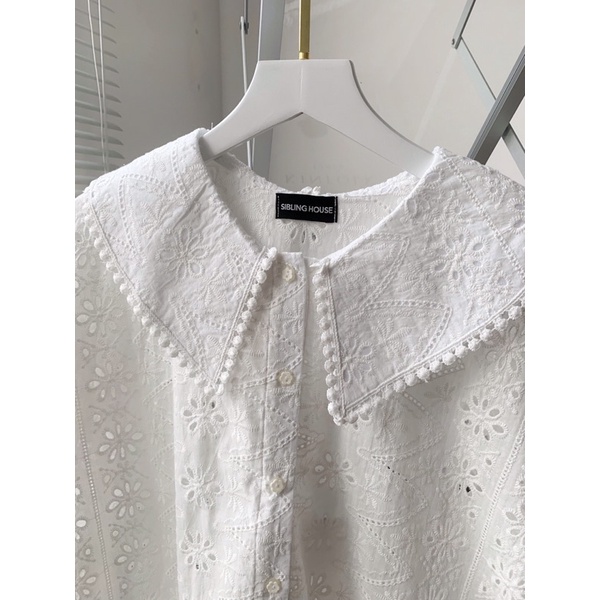 Sibling House - Áo tay vải hoạ cổ nhọn Annie shirt