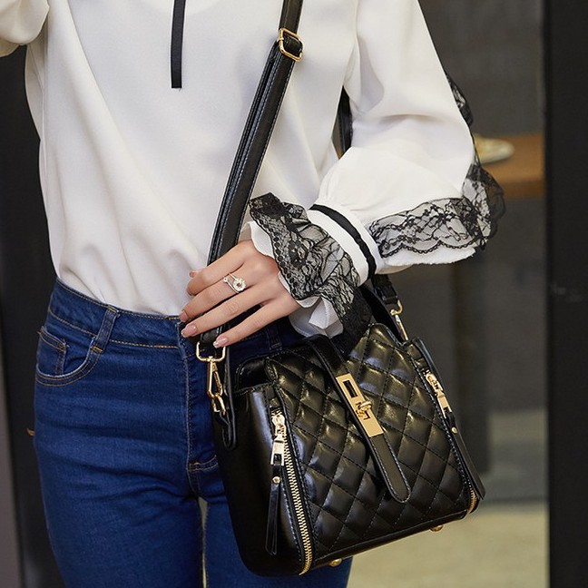 TÚI XÁCH NỮ GIÁ RẺ ♥️ FREESHIP♥️ TÚI SẺ KHÓA TXHQ 146