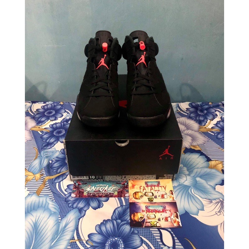 'Giày Cổ Cao' Nike Air Jordan 6 Retro Black Infrared (2019)