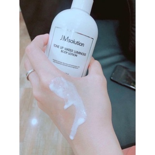 Lotion dưỡng trắng lên tone da JMsolution