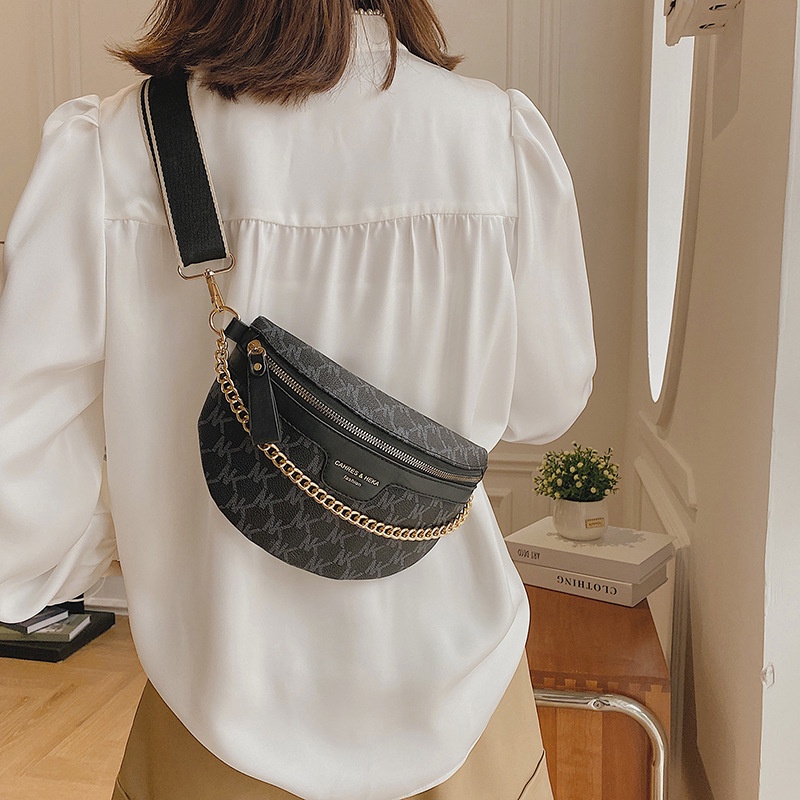 Túi đeo chéo, bao tử đeo ngực, đeo bụng da kèm dây xích trẻ trung cá tính hàng QC | BigBuy360 - bigbuy360.vn