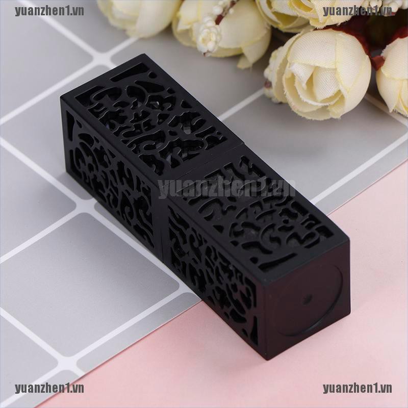 Hộp Rỗng Đựng Mỹ Phẩm Với Màu Đen