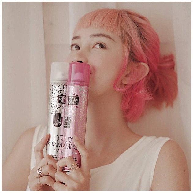 Dầu Gội Khô 5 loại Girlz Only Dry Shampoo 200ml | BigBuy360 - bigbuy360.vn