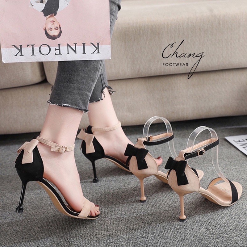 Giày sandal cao gót 7p quai ngang bít gót phối nơ TT