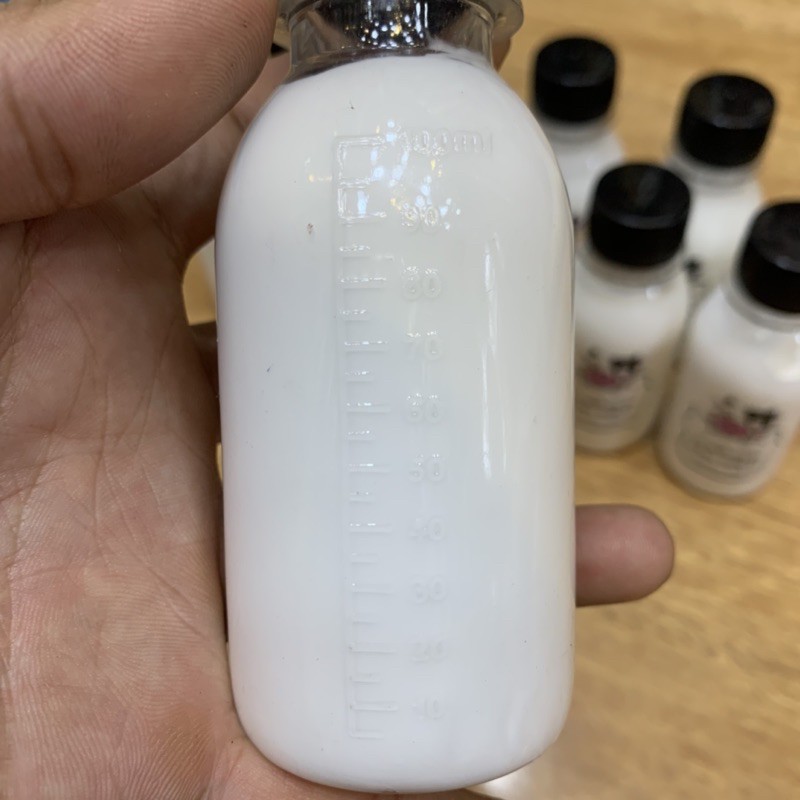 (CHÍNH HÃNG 100%) Sữa non kích trắng con bò 100ml