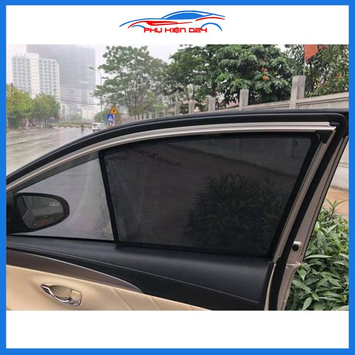 Bộ rèm chắn nắng K3 2012-2013-2014-2015-2016-2017-2018-2019-2020, K3 đời cũ cố định nam châm thuận tiện
