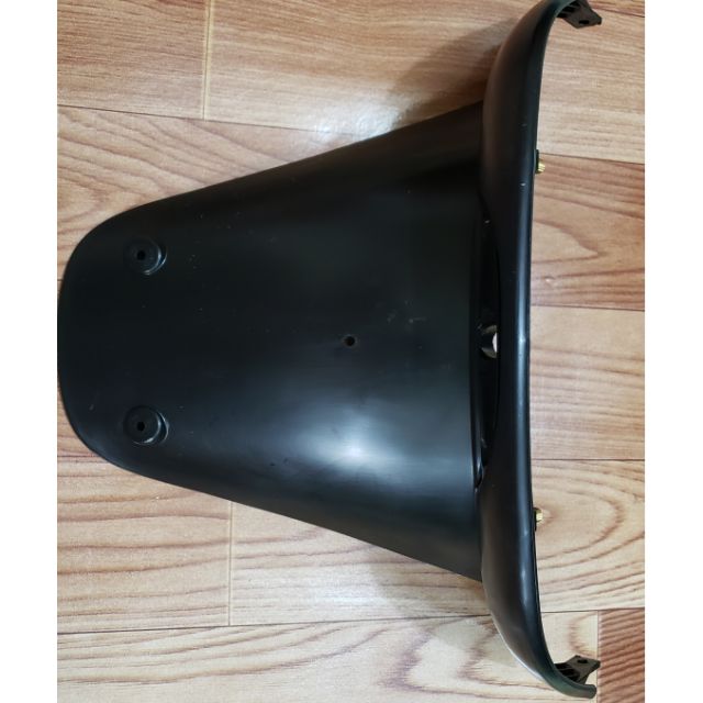 Đuôi nhựa vespa et8, et4