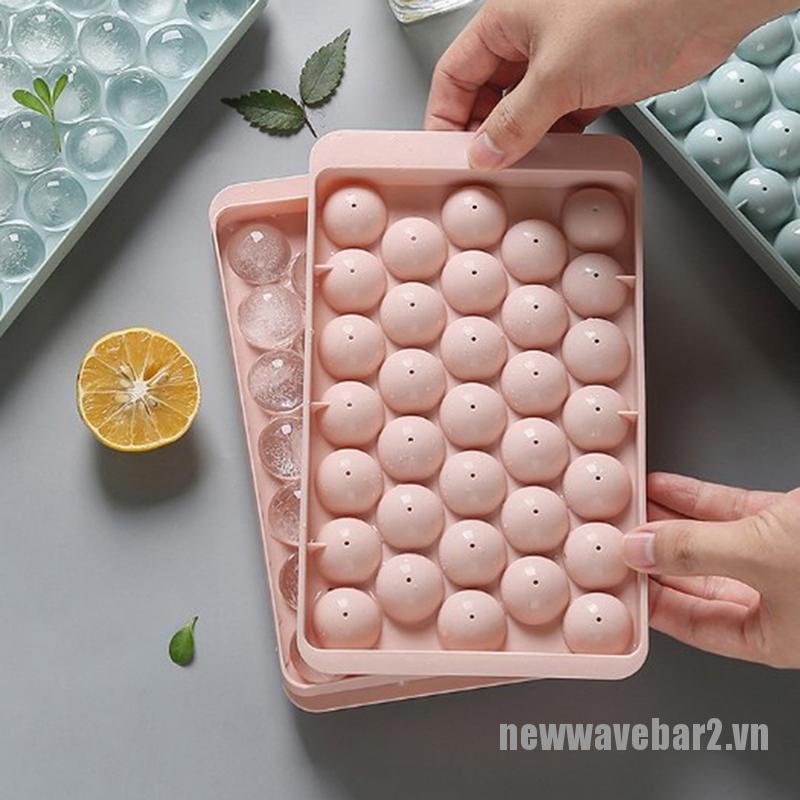 Khuôn Nhựa Làm Đá Hình Tròn Có Nắp Đậy Tiện Lợi Mới