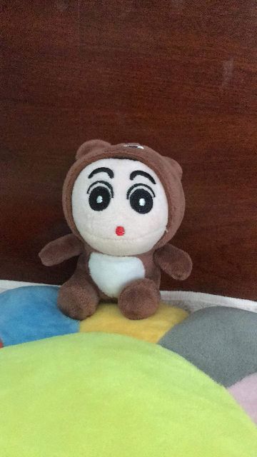 Móc khóa nhựa shin cậu bé bút chì