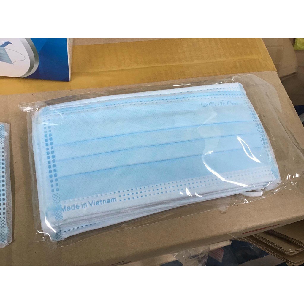 Khẩu trang y tế cao cấp Tione 4 lớp hộp 50 cái