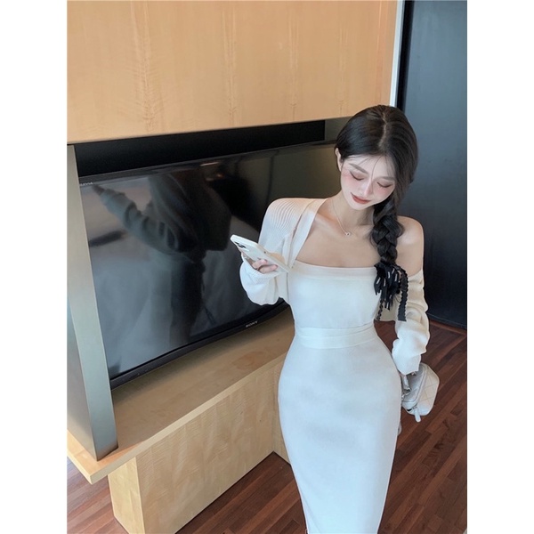 Váy body dệt kim & khoác len ngắn sang chảnh quyến rũ chất liệu len tam dày dặn chắc tay