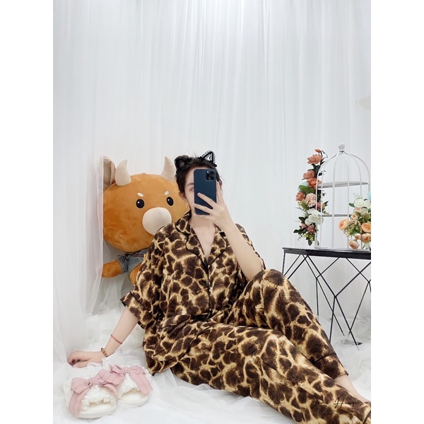 Đồ ngủ pijama nữ lụa mango cánh dơi form thường