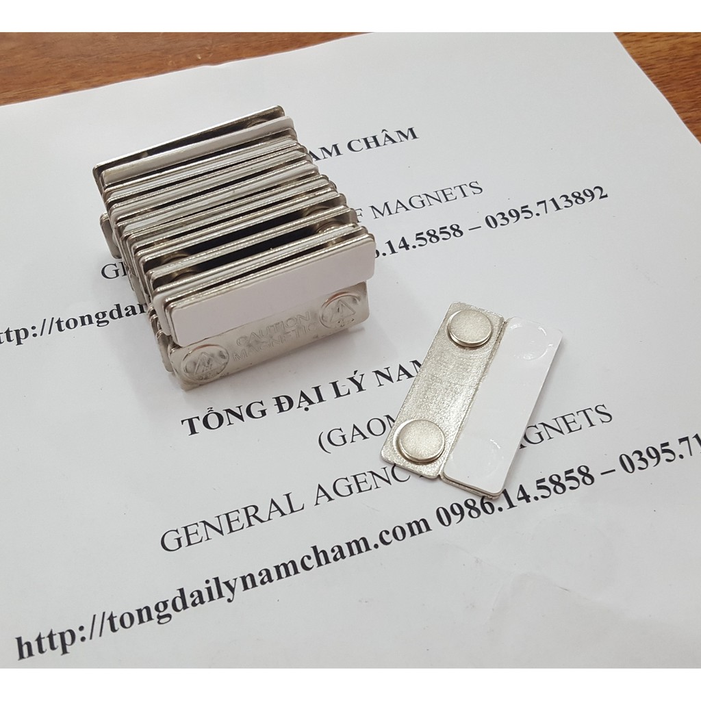 Nam châm cài áo thẻ tên 2 nút dài