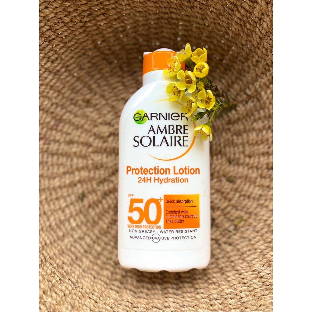 Kem chống nắng toàn thân GARNIER Ambre Solaire Protection Lotion SPF50+ 200ml (dạng chai cho người lớn, tuýp cho trẻ em)