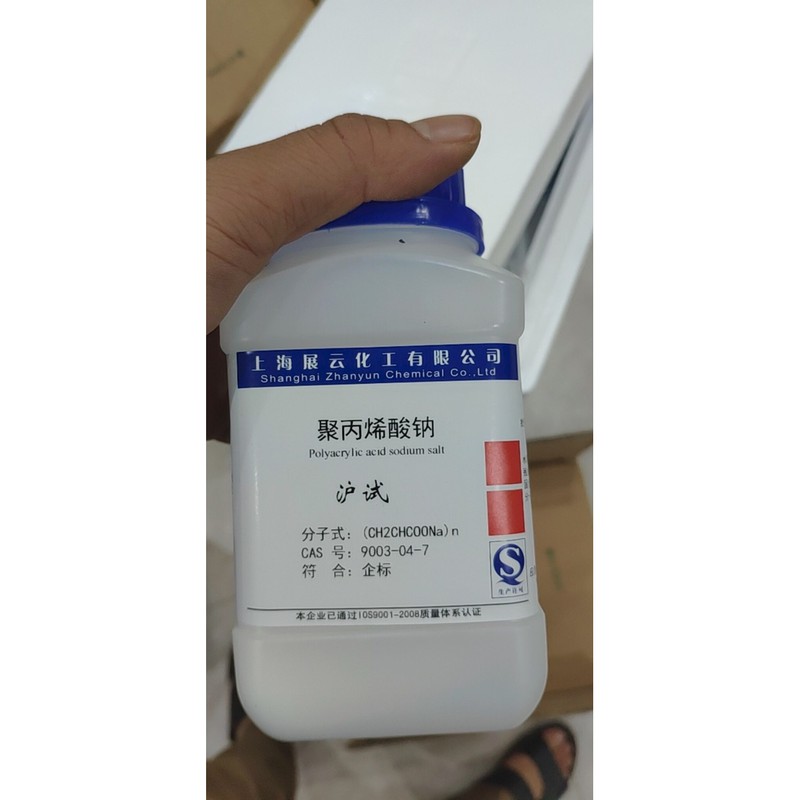 Hóa chất Sodium polyacrylate CAS 9003-04-7 (C3H3NaO2)n polyacrylic sodium lọ 500g