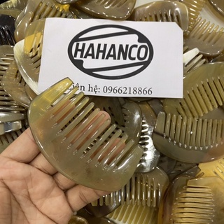 Lược sừng mini răng thưa (size XS-9cm) HAHANCO
