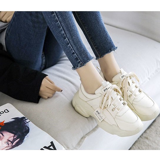 GIÀY SNEAKER THỂ THAO ĐỘN ĐẾ ULZZANG HOT 2020 HAI MÀU TRẮNG, BE
