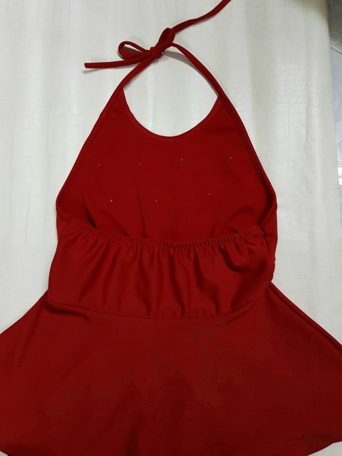 Áo yếm đính cườm