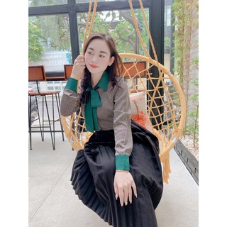Áo sơ mi lụa ziczac cổ nơ xanh