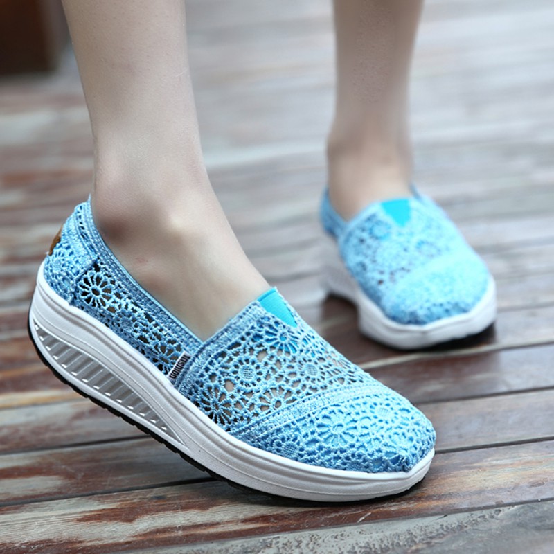 Giày Thể Thao Phối Ren Siêu Nhẹ Thoáng Khí Năng Động | BigBuy360 - bigbuy360.vn