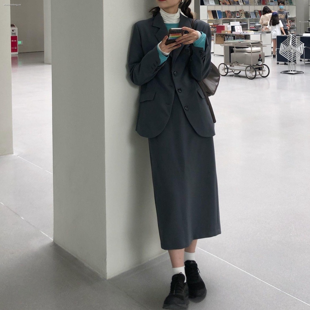 Áo khoác vest dáng rộng màu xám / đen phong cách Hàn Quốc thời trang xuân thu cho nữ | BigBuy360 - bigbuy360.vn