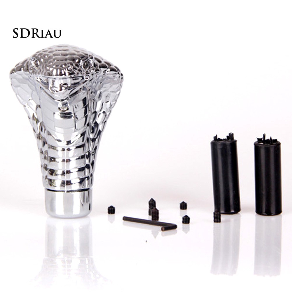 Tay nắm cần gạt số xe hơi hình đầu rắn hổ mang thiết kế độc đáo