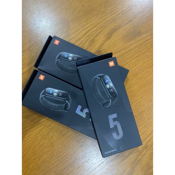Vòng đeo tay Miband5