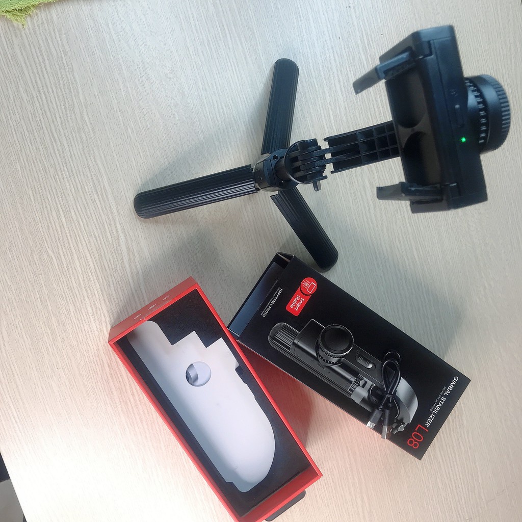 Tay Cầm Chống Rung Điện Tử[FREESHIP] Gimbal L08 Có Bluetooth -Có Chân Đỡ Tự Đứng - Kéo Dài Tới 86cm[hulako]
