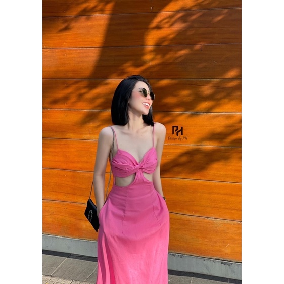 Váy 2s xoắn ngực cut out | BigBuy360 - bigbuy360.vn