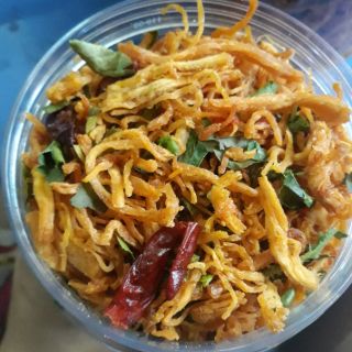 500g Khô gà lá chanh ngon