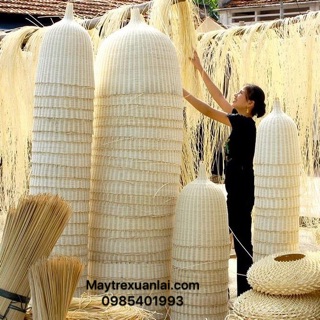 Đèn lồng mây hình chuông