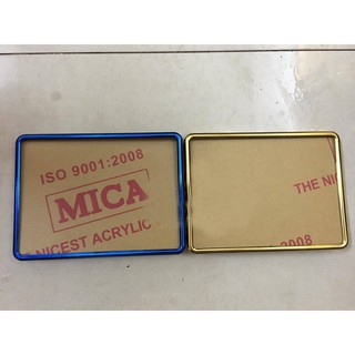 KHUNG BIỂN SỐ LUÔN MICA VÀNG/TITAN