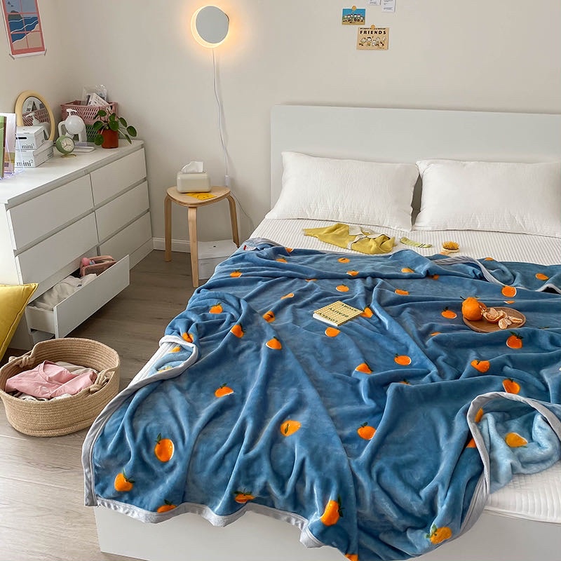 Chăn nhung tuyết sữa hè thu mẫu mới hot nhất 2022