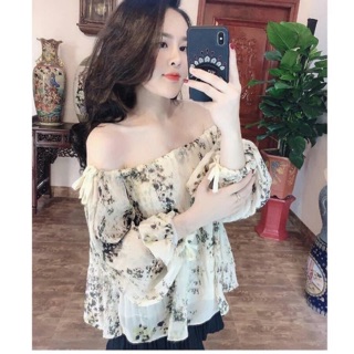 Áo trễ vai hoa nhí hothit xinh xuất thần đủ size SML, riêng e này e bán đến số lượng 50c rồi ạ