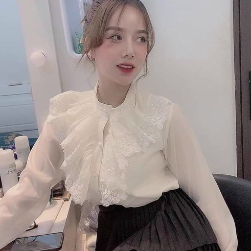 Áo sơ mi voan tiểu thư, Áo tơ óng 2 lớp cổ bèo cực xinh dễ phối đồ mặc đi làm, đi chơi | BigBuy360 - bigbuy360.vn