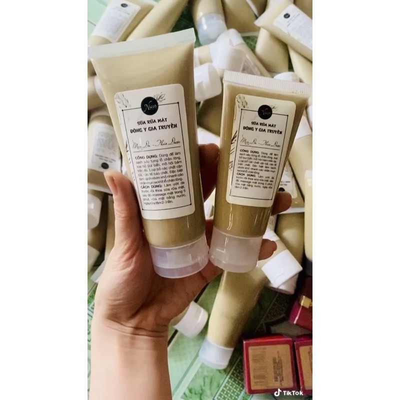 sữa rữa mặt đông y