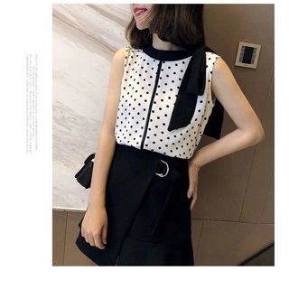 Áo chấm bi nữ dễ thương