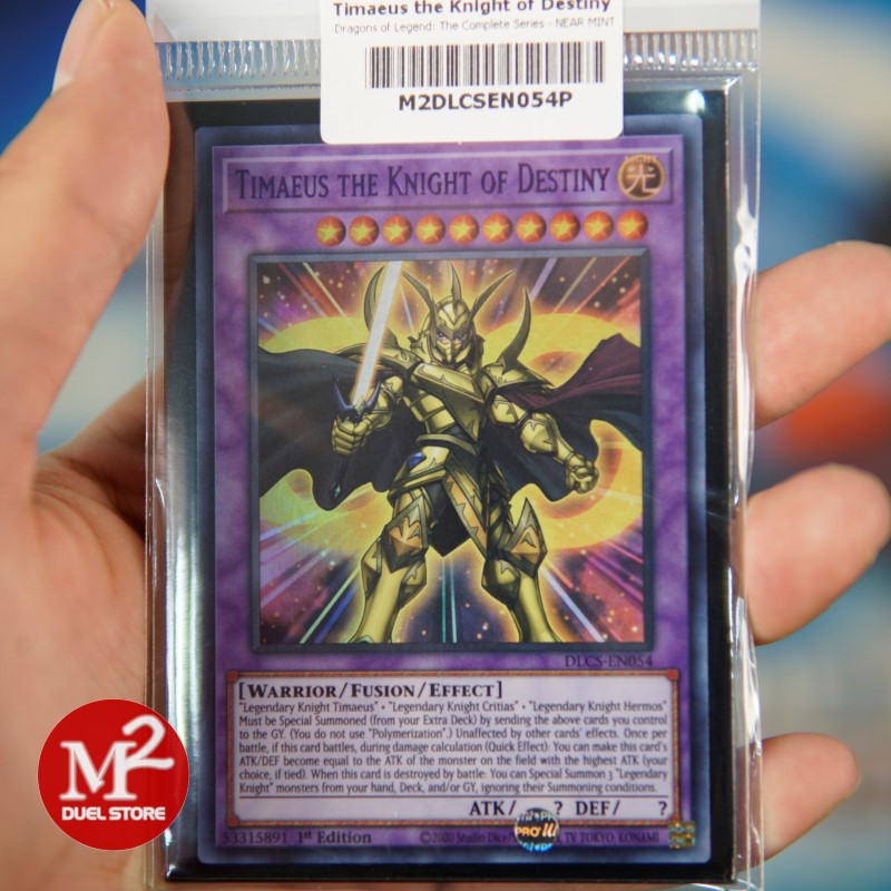 Lá bài Yugioh DLCS-EN054P Timaeus the Knight of Destiny – Ultra Rare PURPLE - Đóng gói theo tiêu chuẩn M2SCCQ-Lite