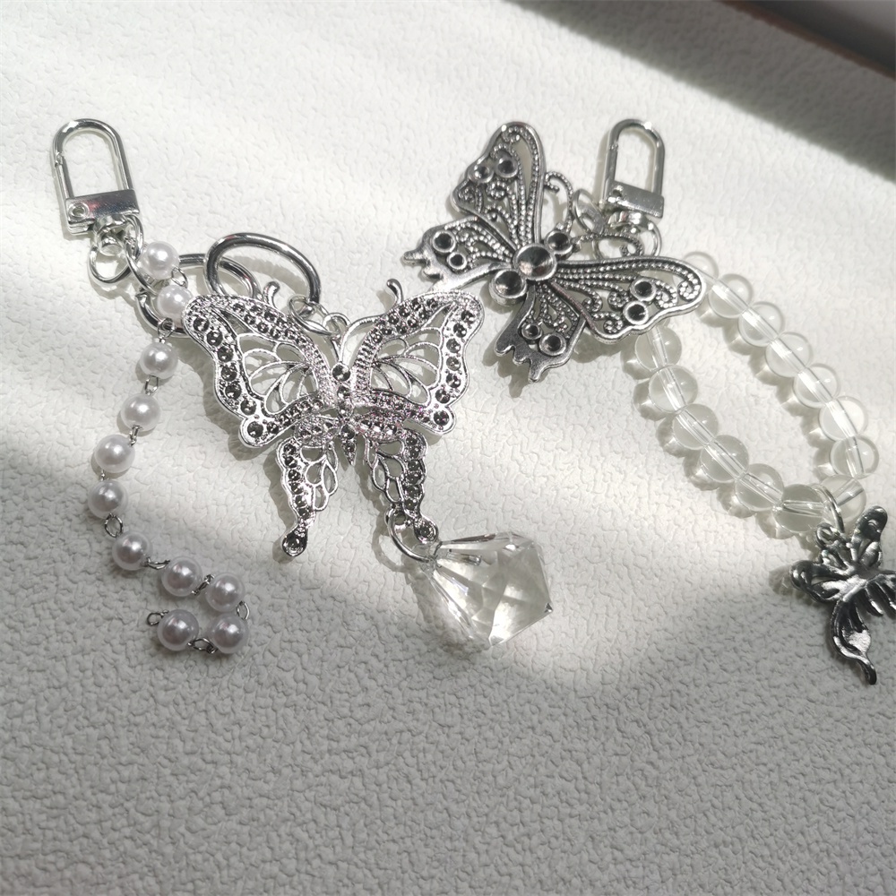 Ốp Điện Thoại Trong Suốt Đính Hạt Kim Cương Hình Bướm Kèm Móc Khóa Cho Airpods