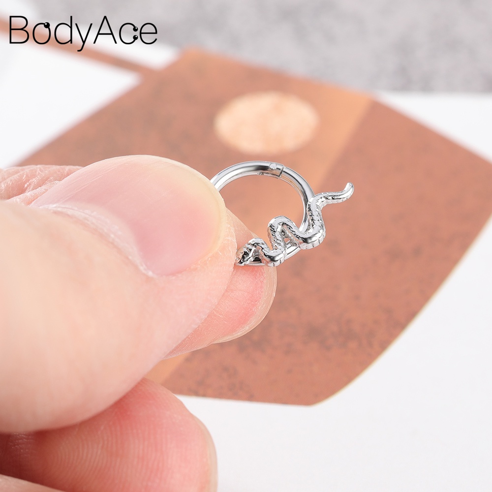 1 Khuyên Xỏ Mũi Đính Đá Cá Tính