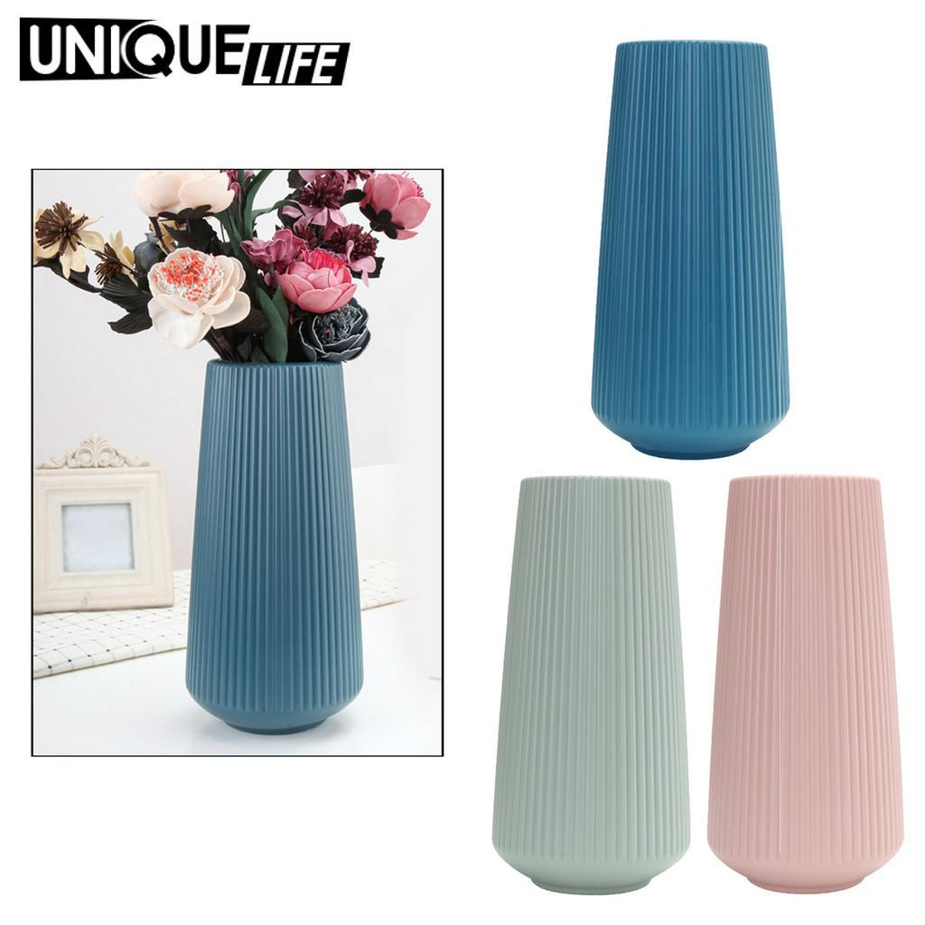 Bình hoa hình trụ viền màu vàng đẹp mắt dùng trang trí bàn làm việc phòng khách