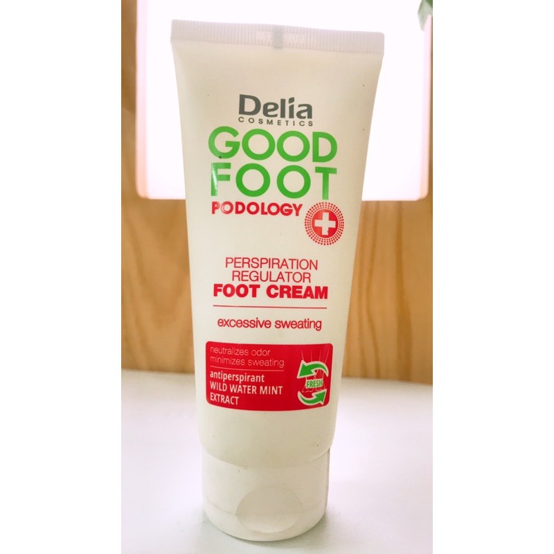 Kem khử mùi hôi chân DELIA GOOD FOOT